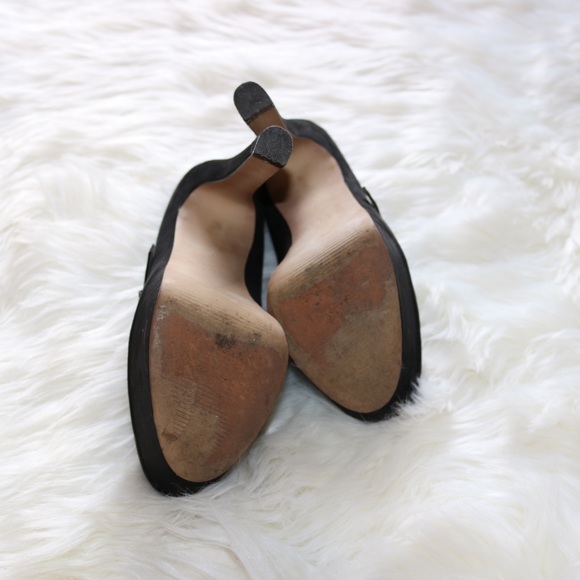 Used black Elle faux suede pump with straps. - Picture 6 of 7